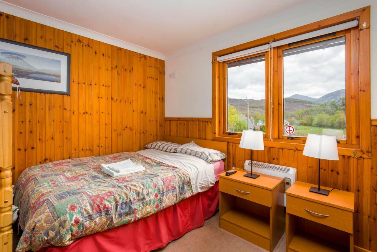 Inchree Chalets Fort William Exterior photo